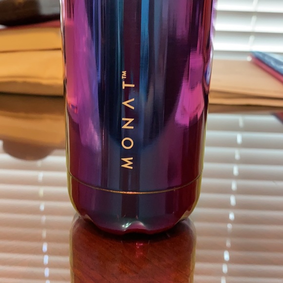Monat Water Bottle- New In Box! - Picture 4 of 7